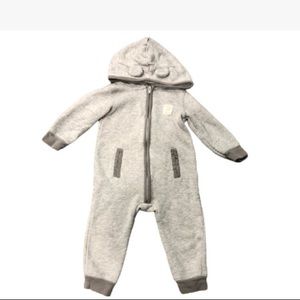 *3/5$* - Carter’s 12M Comfy Onesie.